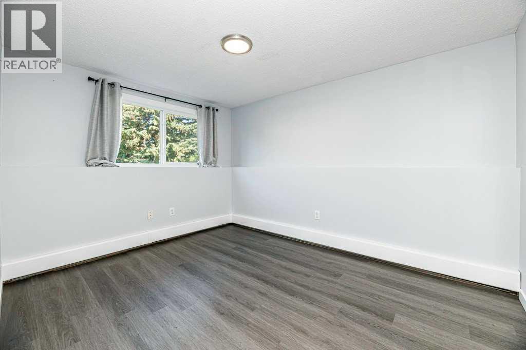 11 Stanton Street Property Photo 15