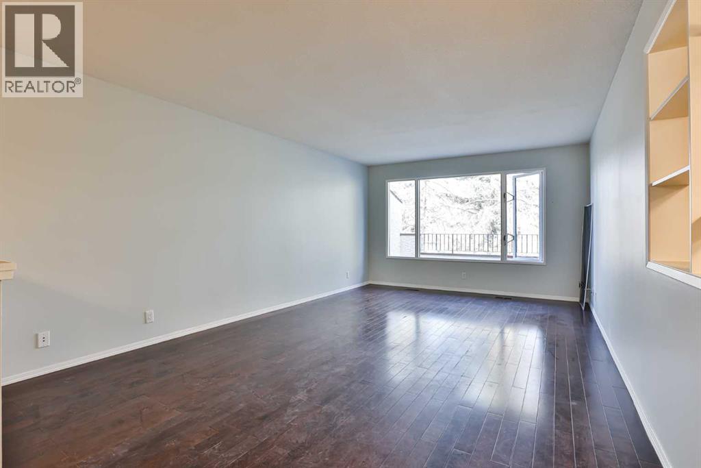 1108 10 Avenue N Property Photo 3
