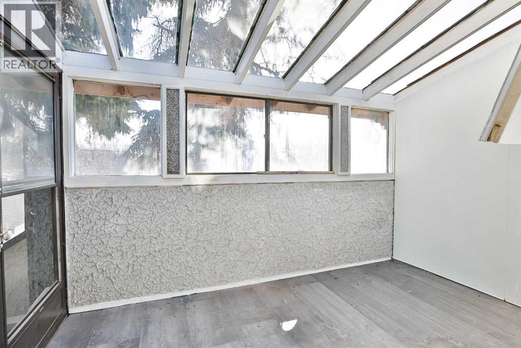 1108 10 Avenue N Property Photo 12