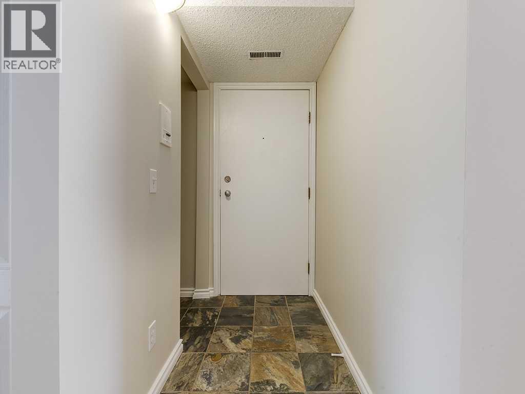 1540 29 Street Northwest Property Photo 2