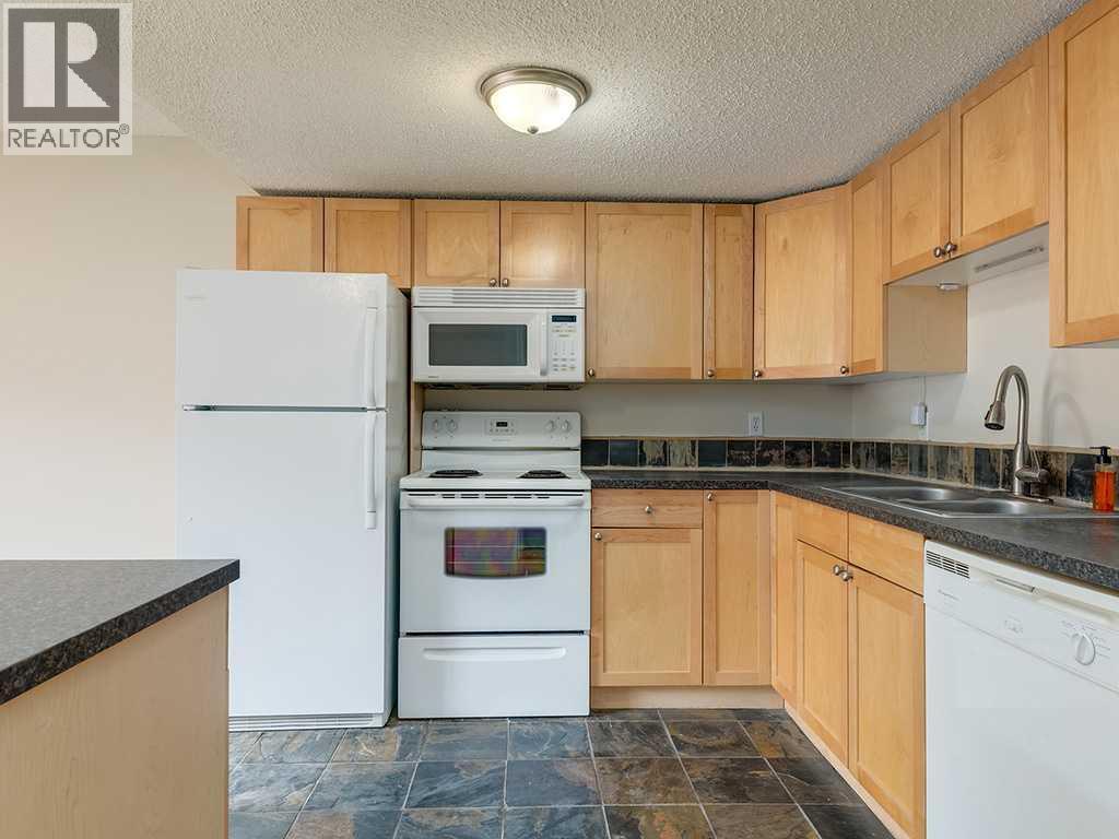 1540 29 Street Northwest Property Photo 5