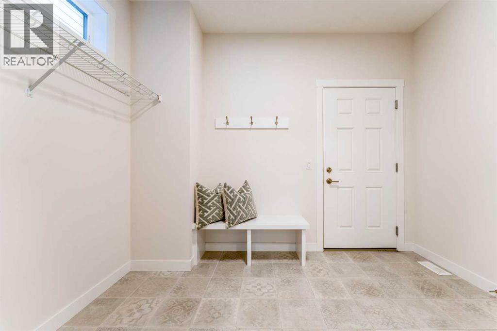 7164 11 Avenue Sw Property Photo 19