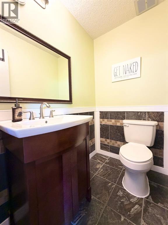 53 97 Avenue Property Photo 10