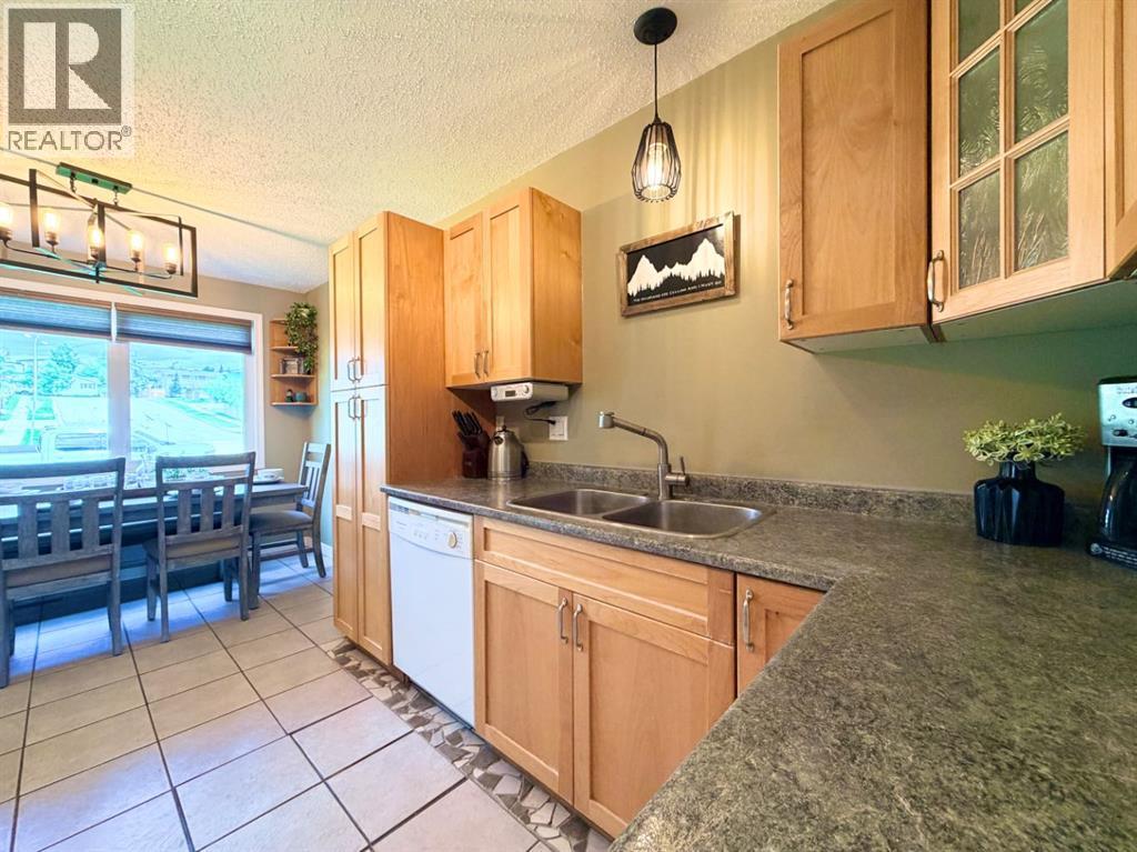 53 97 Avenue Property Photo 15