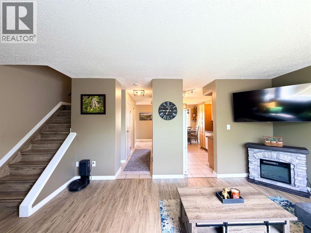 53 97 Avenue Property Photo 22
