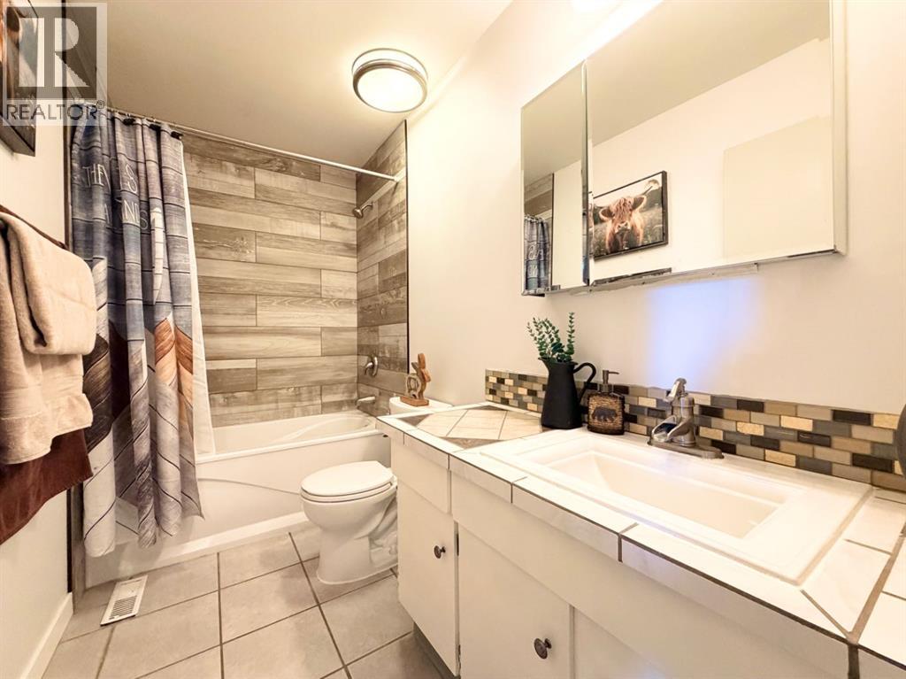 53 97 Avenue Property Photo 35
