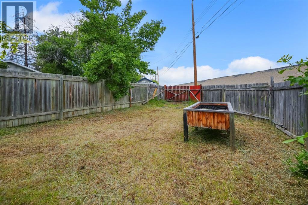 2714 74 Avenue Se Property Photo 16