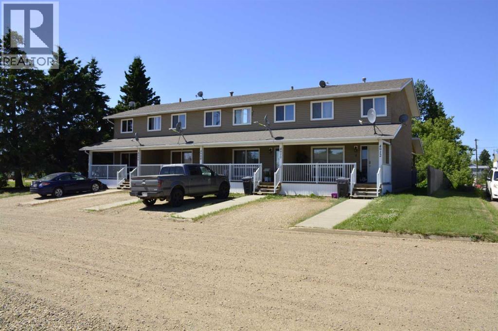 4906-4914 49 Street Property Photo 2