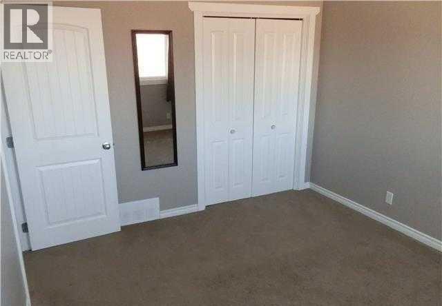 4906-4914 49 Street Property Photo 20