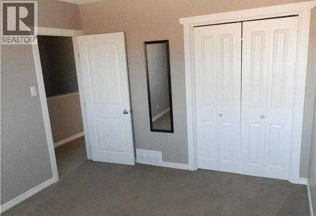 4906-4914 49 Street Property Photo 21