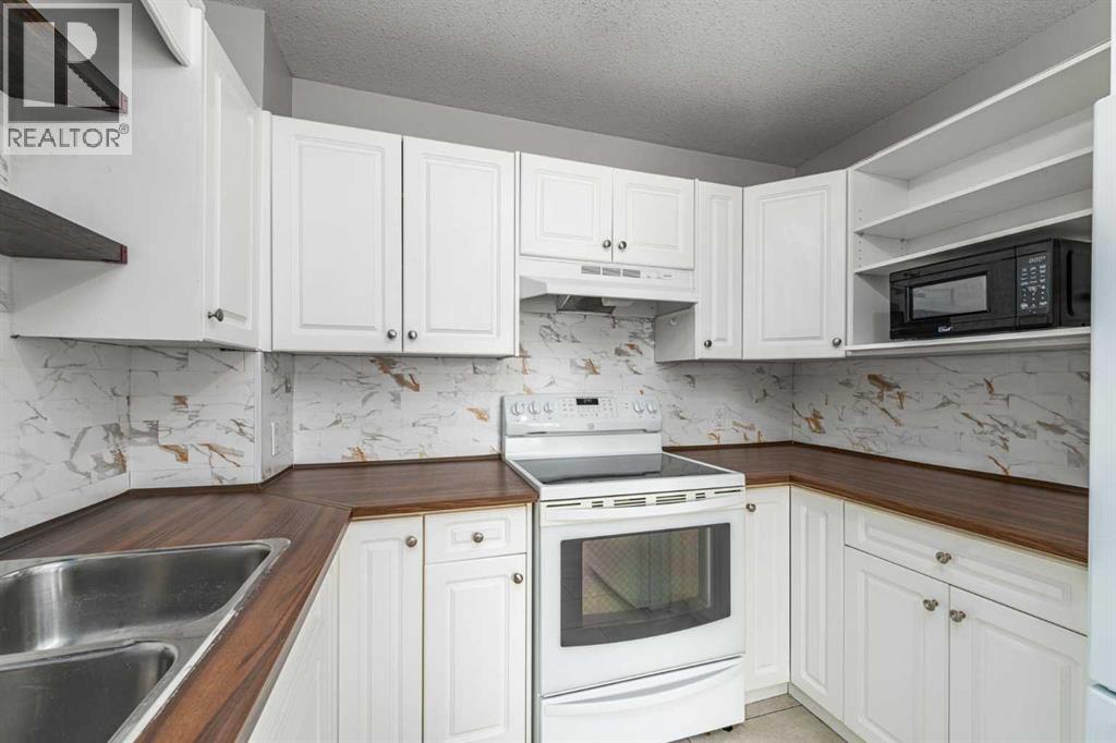 12 Silver Creek Boulevard Northwest Property Photo 3
