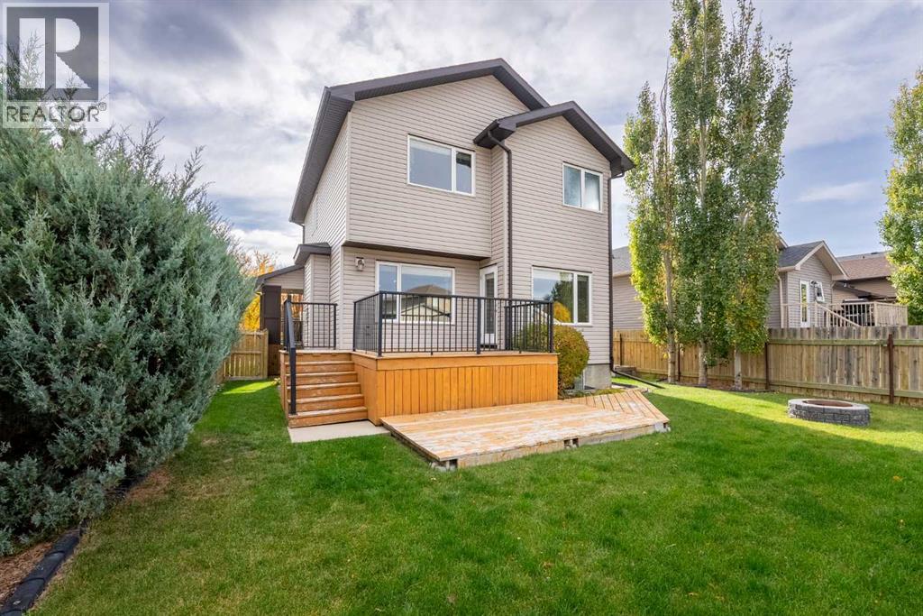 17 Coalbanks Link W Property Photo 39