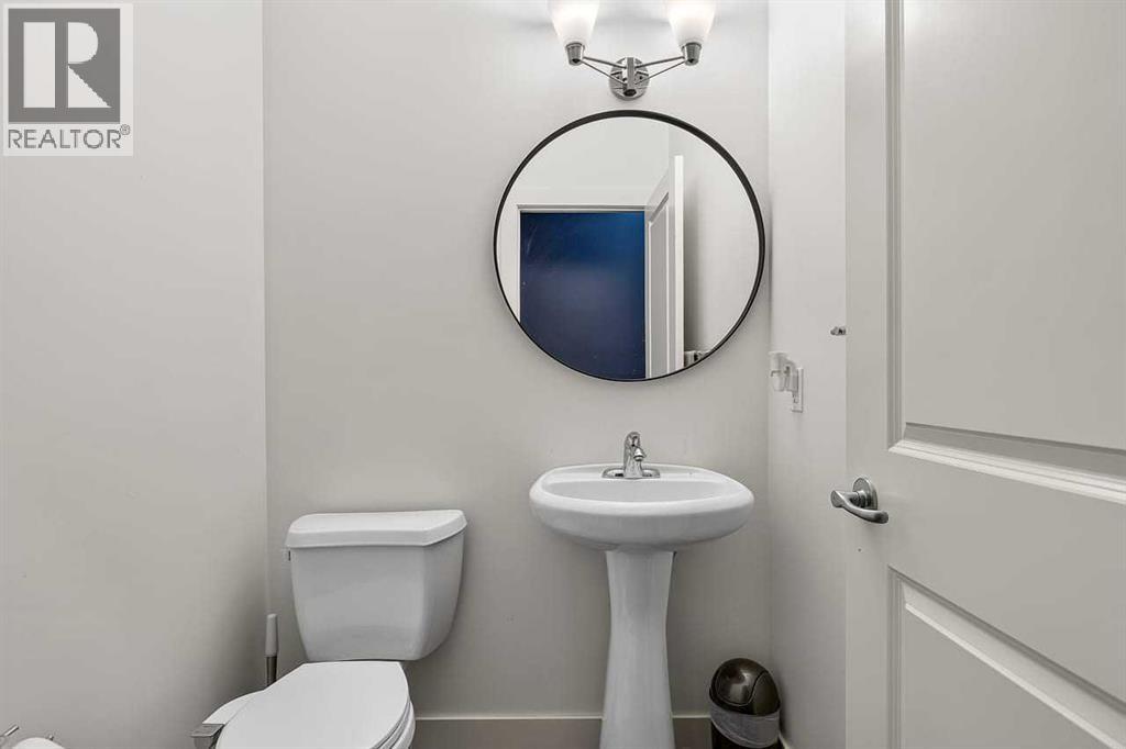 35 Copperleaf Crescent Se Property Photo 16