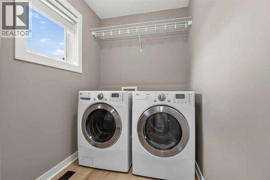 35 Copperleaf Crescent Se Property Photo 32