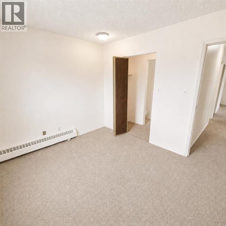 5611 10 Avenue Property Photo 14
