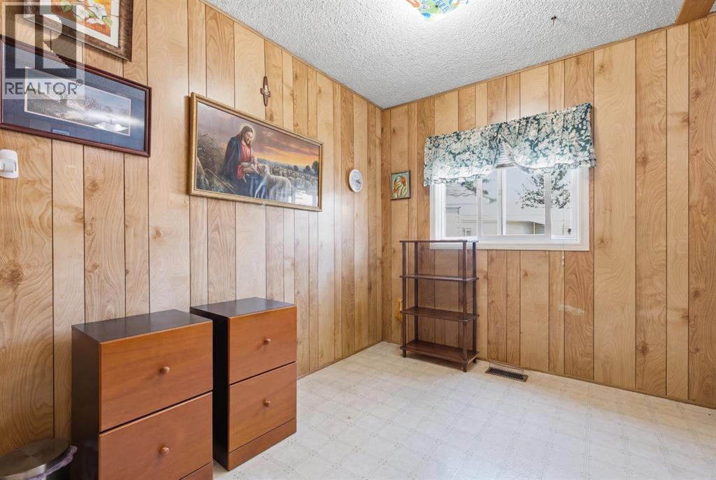 3011 Burroughs Manor Ne Property Photo 23