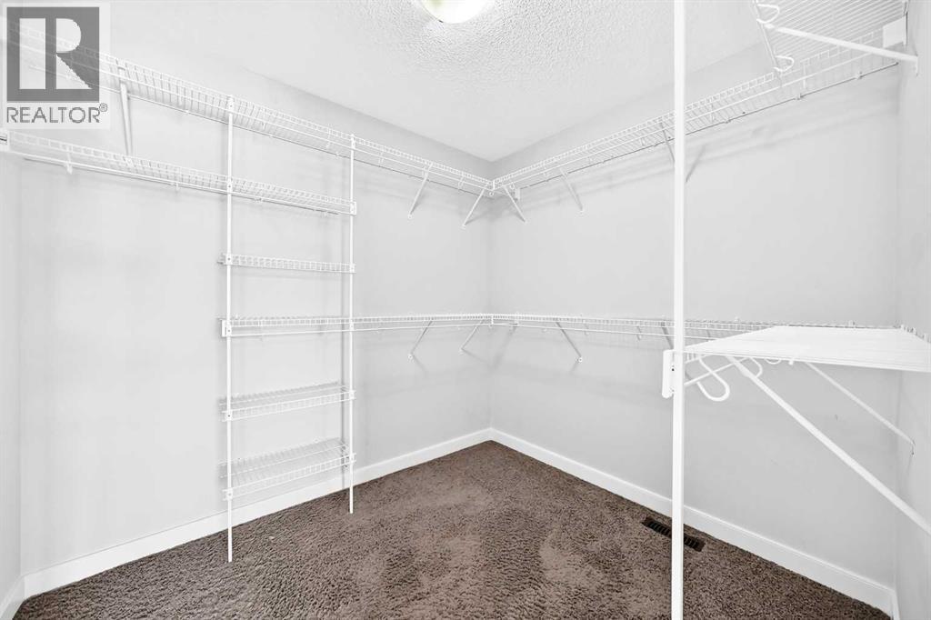 325 Evanspark Gardens Nw Property Photo 23