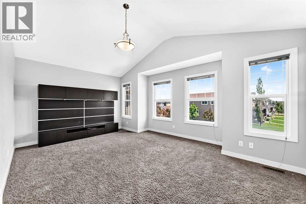 325 Evanspark Gardens Nw Property Photo 30