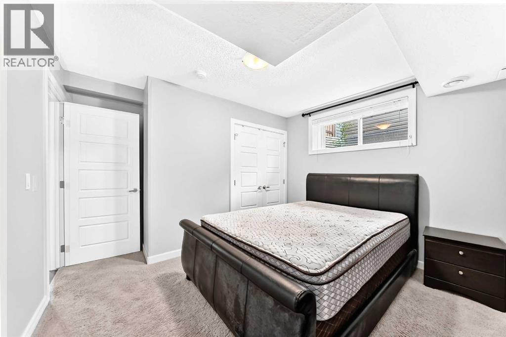 325 Evanspark Gardens Nw Property Photo 37
