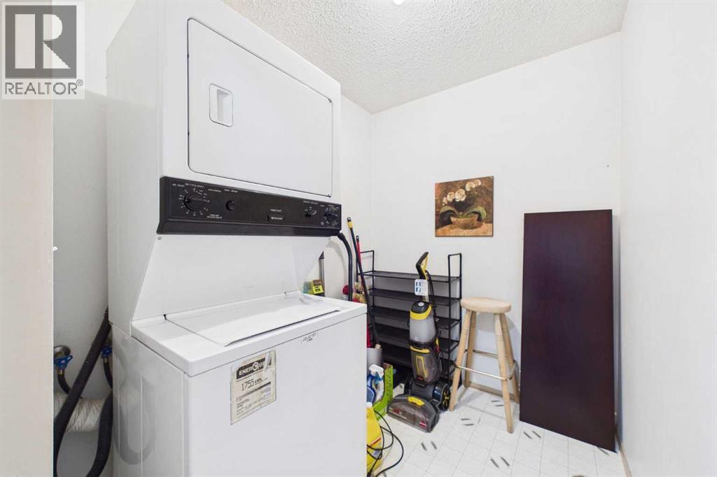 21 Dover Point Southeast Property Photo 24