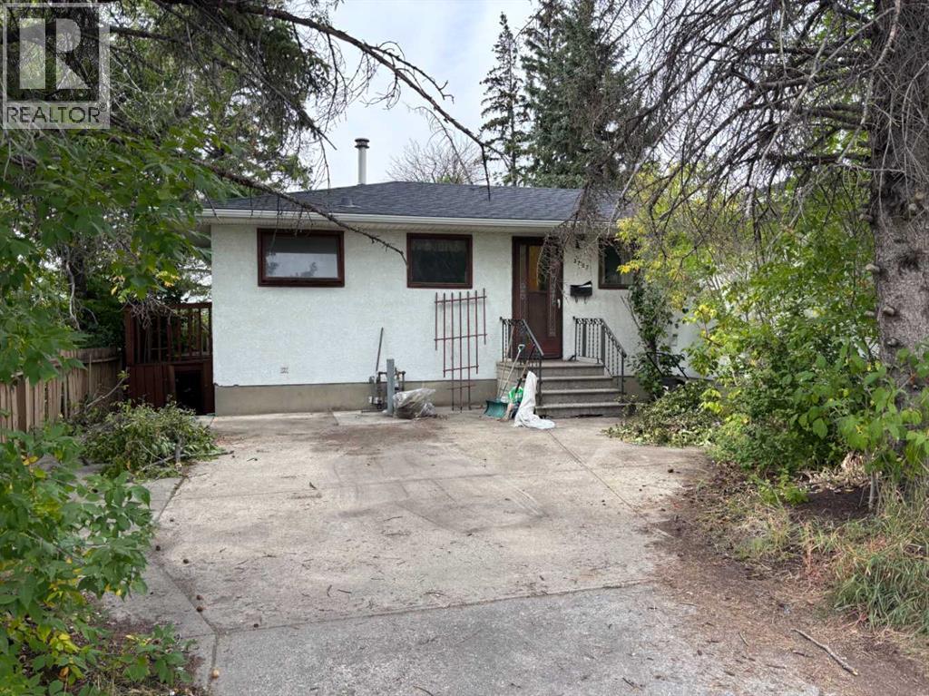 3207 Castle Road Nw Photo de la propriété 1