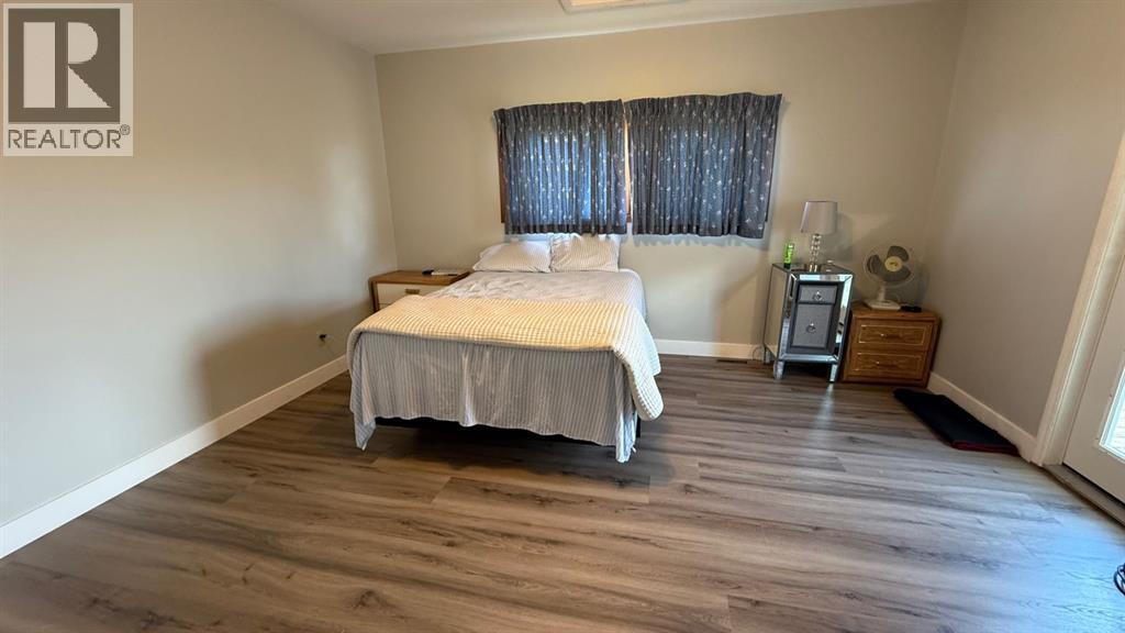 171076 9 Highway Property Photo 17