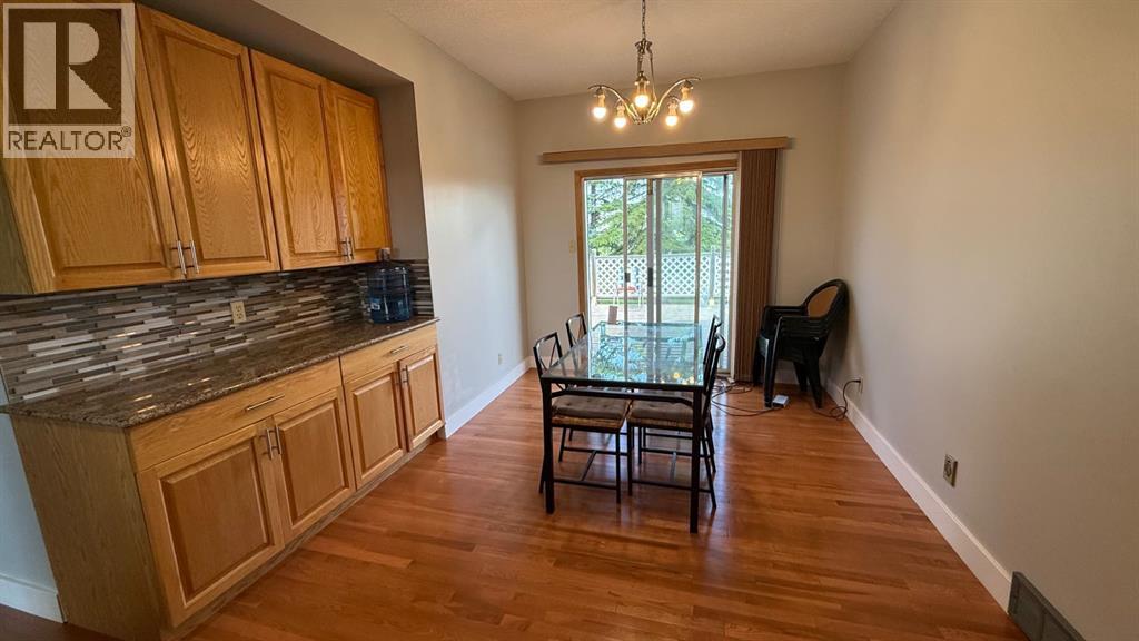 171076 9 Highway Property Photo 22