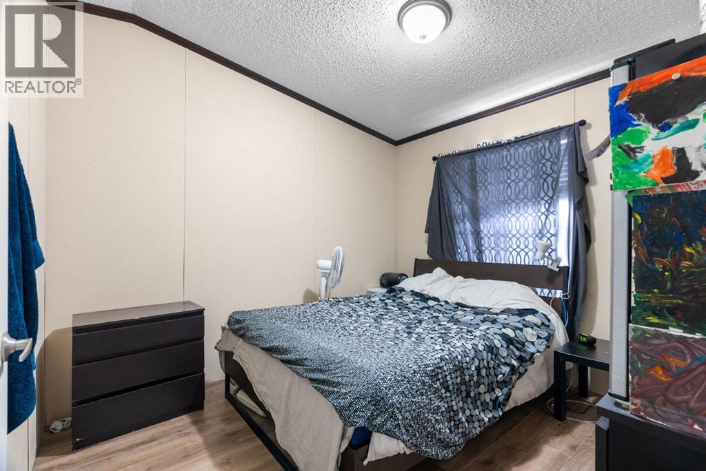 360 Grenfell Crescent Property Photo 17