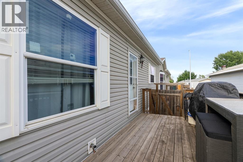 360 Grenfell Crescent Property Photo 24