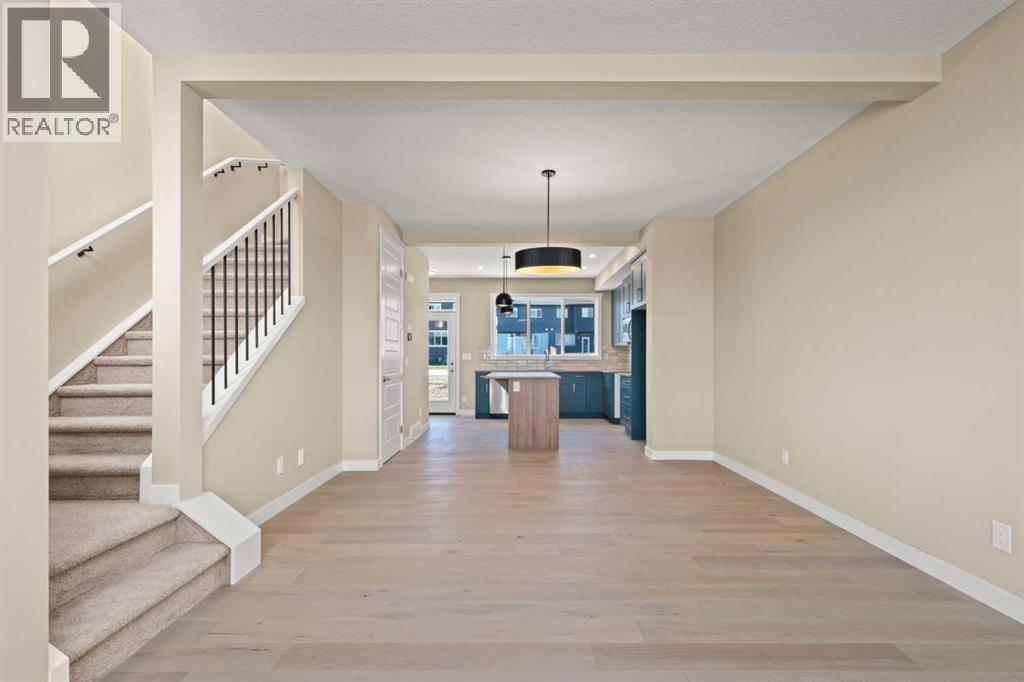 676 Sora Boulevard Se Property Photo 4