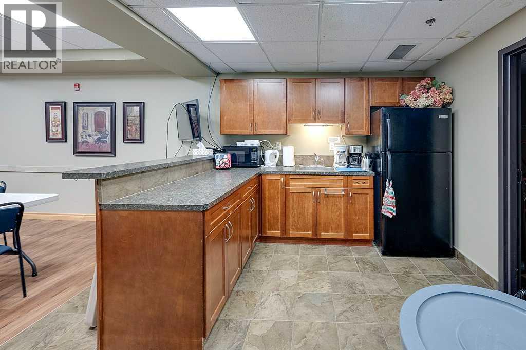 5040 53 Street Property Photo 28