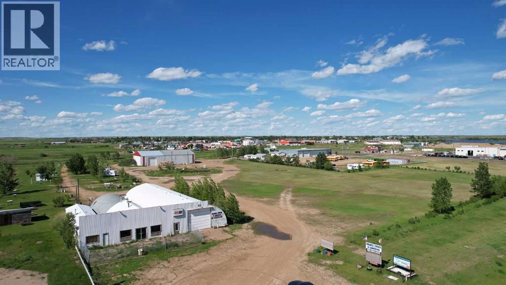 700 9 Highway Property Photo 1