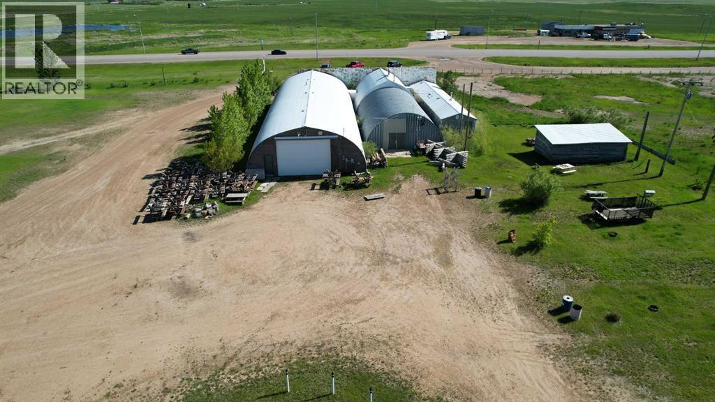 700 9 Highway Property Photo 9
