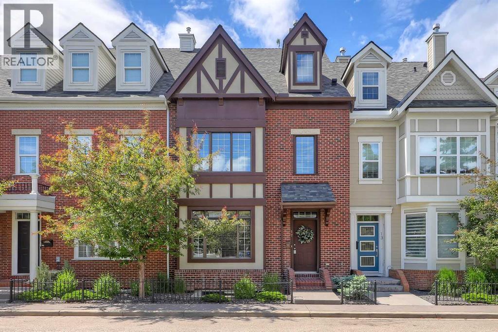17 Somme Boulevard Sw Property Photo 1