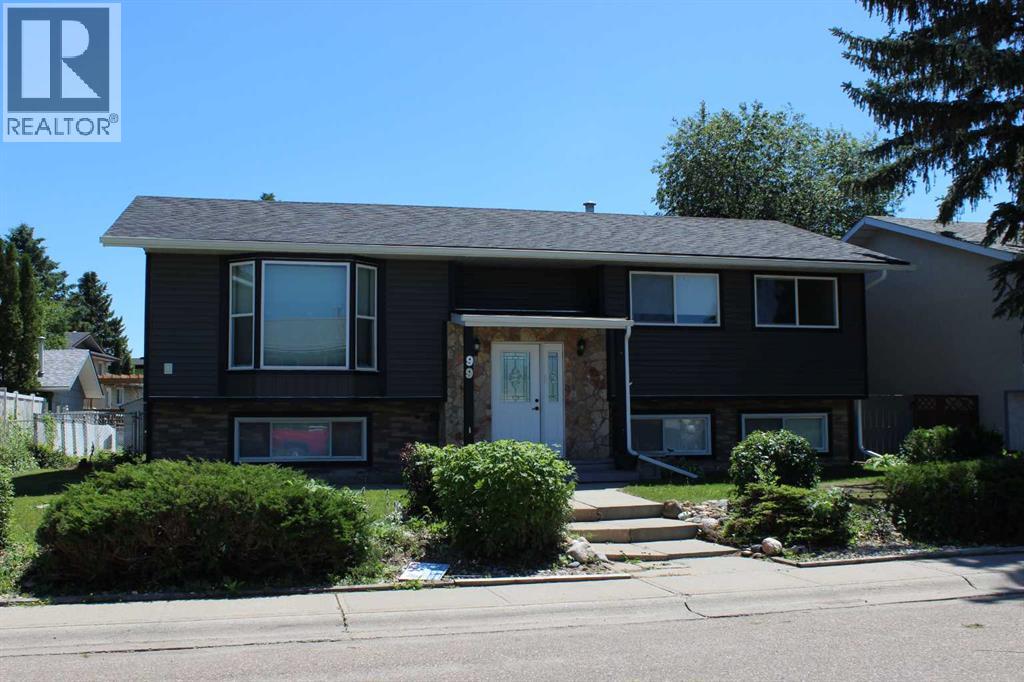 99 Mcnab Park Street E Property Photo 1