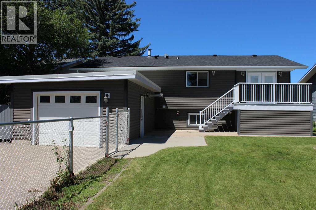 99 Mcnab Park Street E Property Photo 7