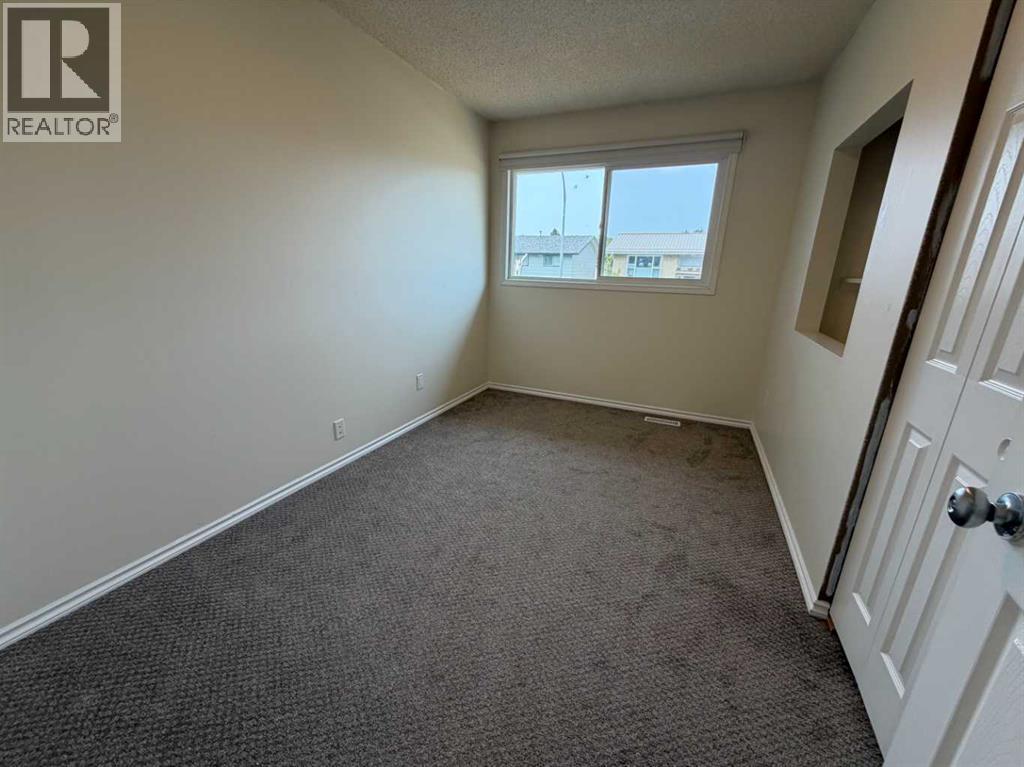 99 Mcnab Park Street E Property Photo 23