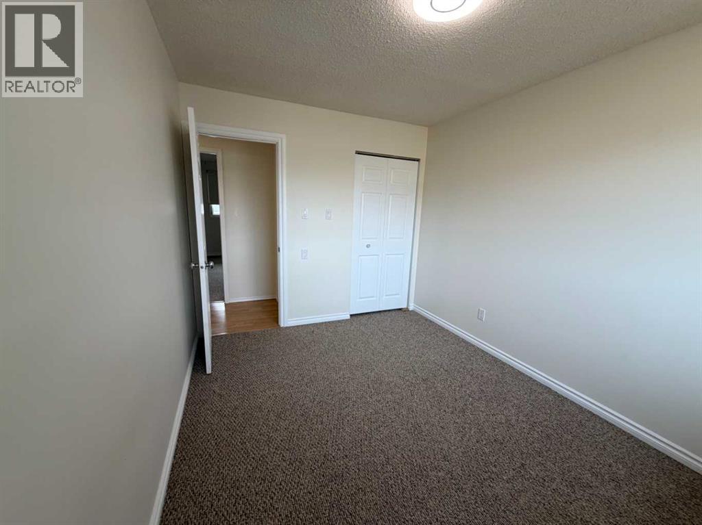 99 Mcnab Park Street E Property Photo 26