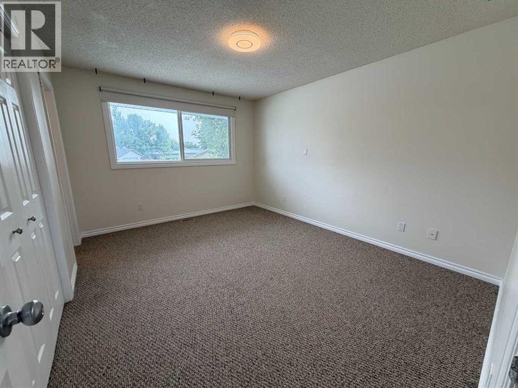 99 Mcnab Park Street E Property Photo 28