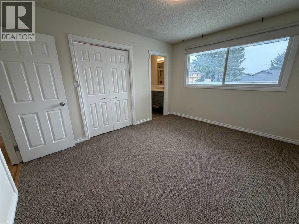 99 Mcnab Park Street E Property Photo 30