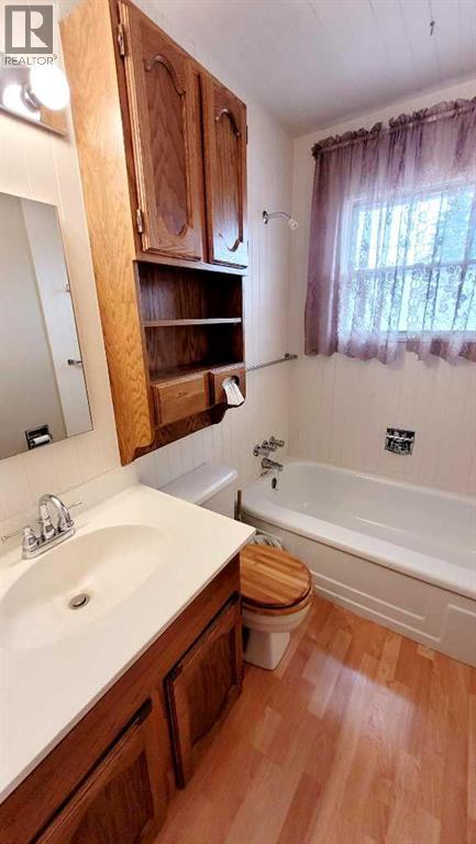 2435 7 Avenue N Property Photo 11
