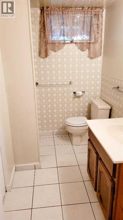 2435 7 Avenue N Property Photo 19