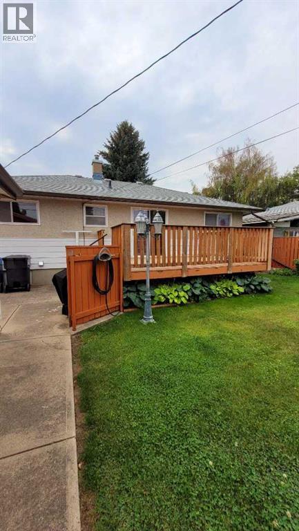 2435 7 Avenue N Property Photo 23
