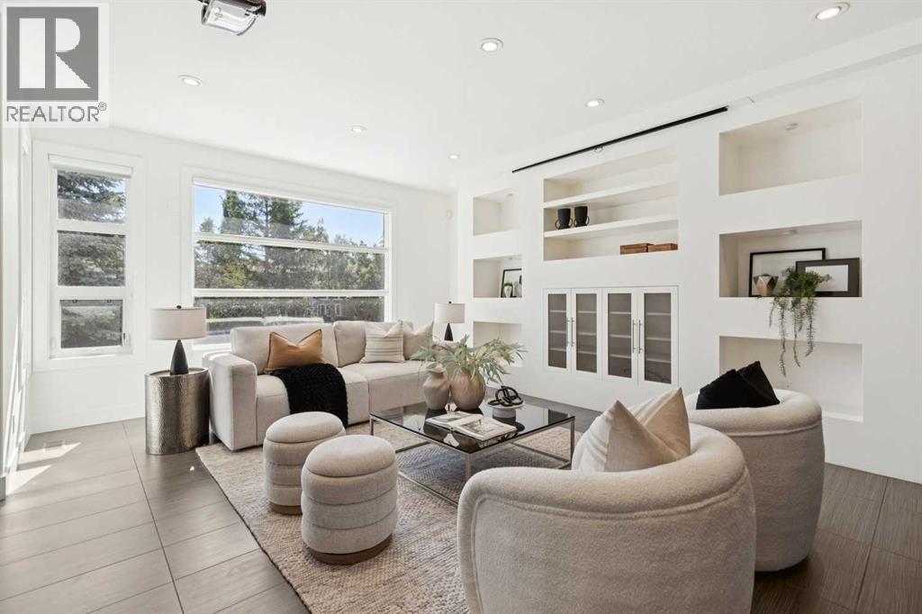 1711 27 Street Sw Property Photo 2