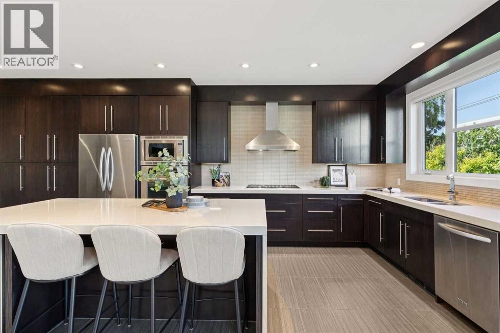 1711 27 Street Sw Property Photo 10