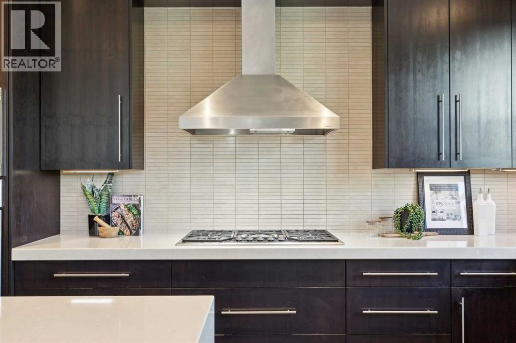1711 27 Street Sw Property Photo 12
