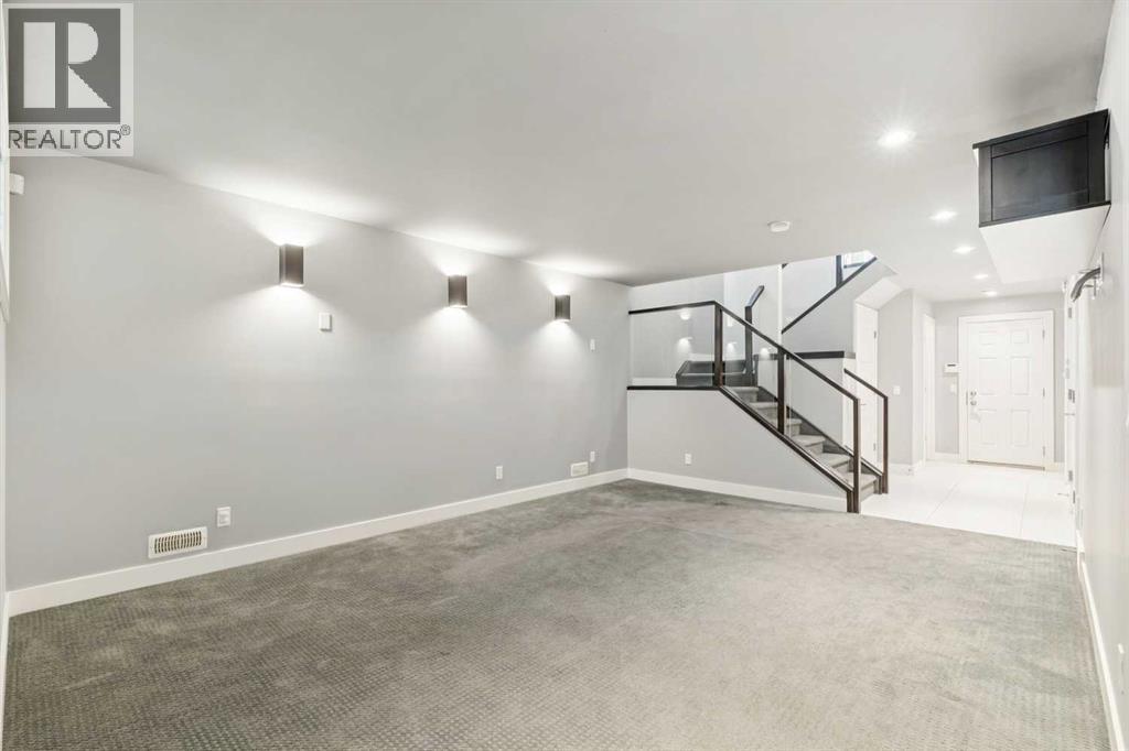 1711 27 Street Sw Property Photo 32