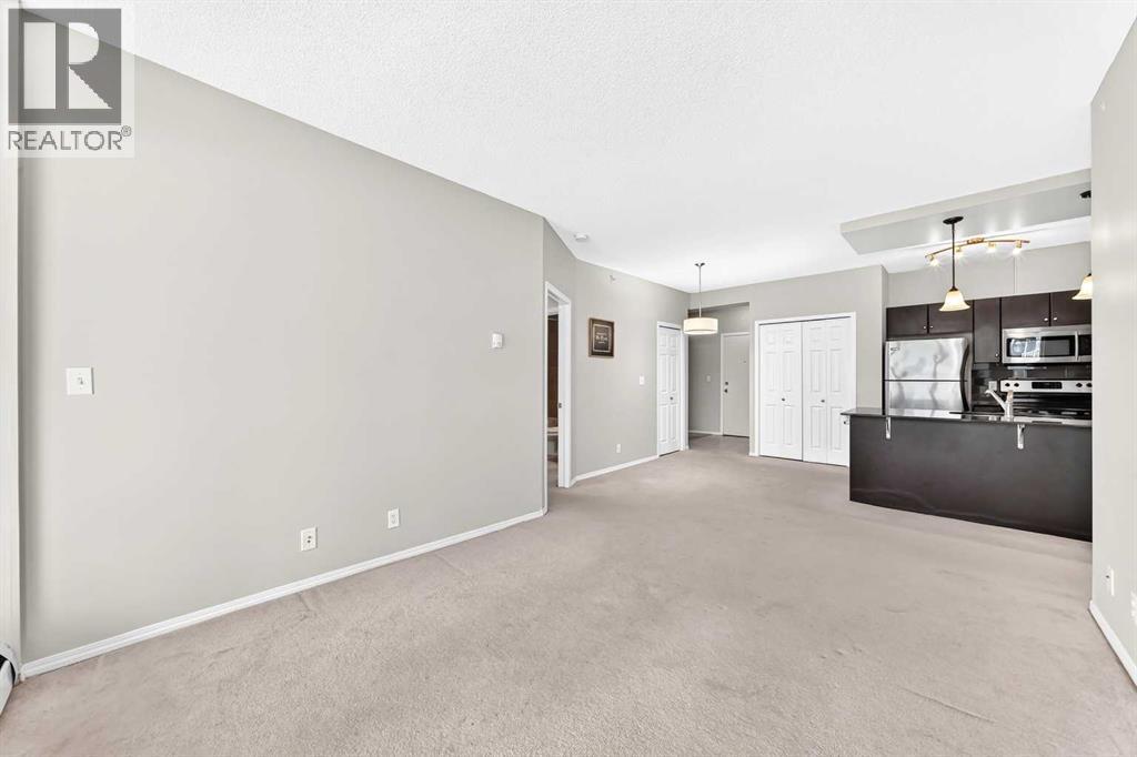 325 3 Street Southeast Property Photo 18