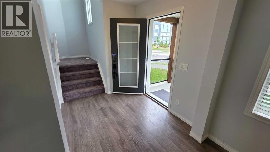 1207 140 Avenue Nw Property Photo 8