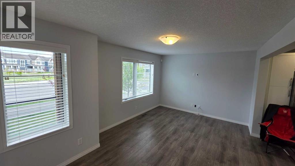 1207 140 Avenue Nw Property Photo 9